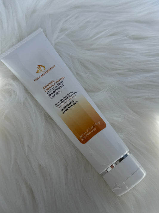 Sunscreen Mineral Lightly Tinted Antioxidant SPF 50